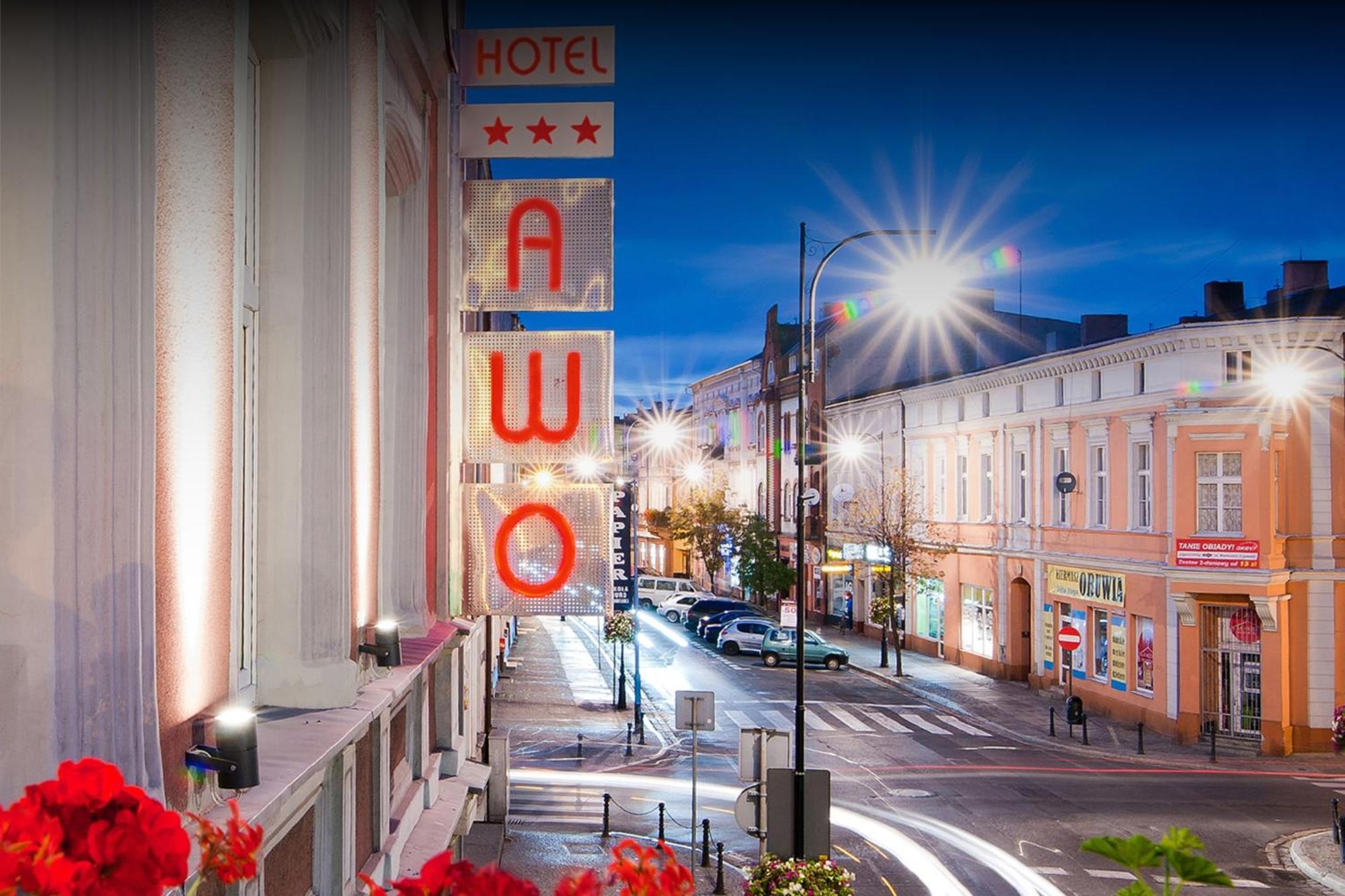 Hotel Awo グニェズノ エクステリア 写真